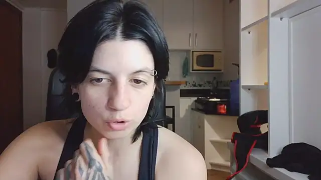 Chat +18 de kyslrana ao vivo