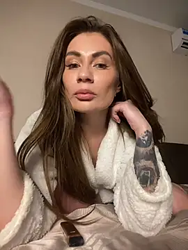 Sonalegend_ Adlı Modelin Canlı XXX Sohbeti