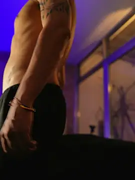 Онлайн чат XXX AlphaMasterXxx