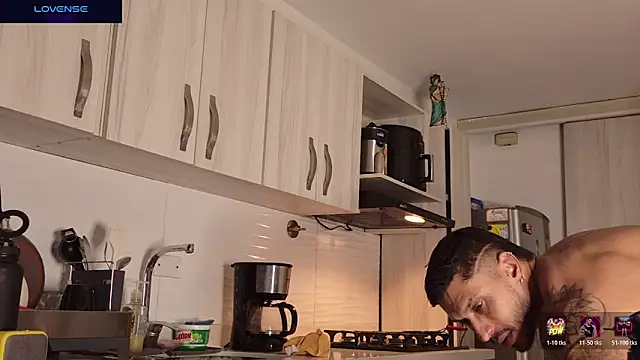 Seth_Vegaa Live XXX-Chat