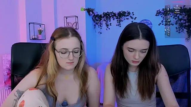 XXX chat uživo modela luna_berryy