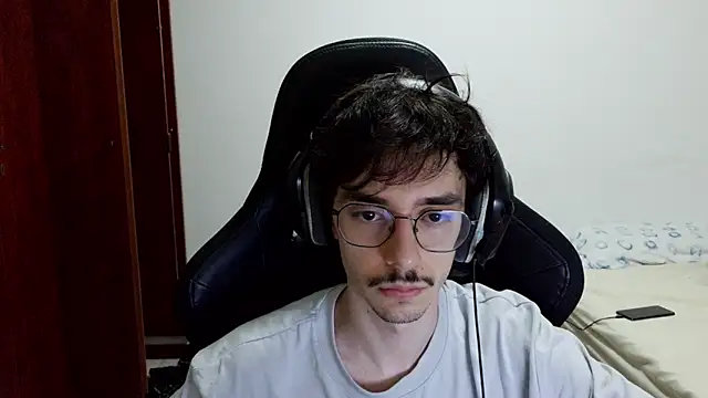 Онлайн чат XXX gabrielNovin17cm