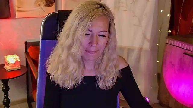 Chat +18 de DonnaSmitth ao vivo