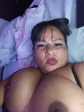 Chatroom XXX en direct de RosenRot07