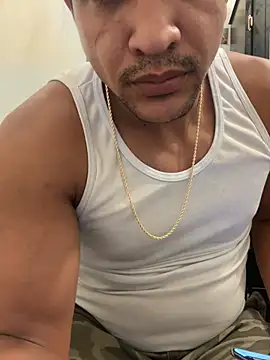 bigdick211292 现场XXX聊天