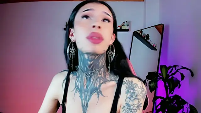 Chatroom XXX en direct de kali_ka_