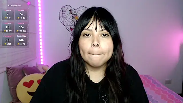 Živý XXX chat EllieMoonX