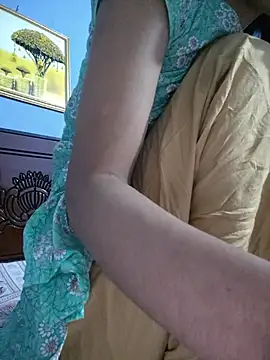 Chat XXX en directo de 124pakhi