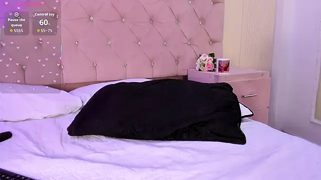 lizzyrossie Chat XXX live