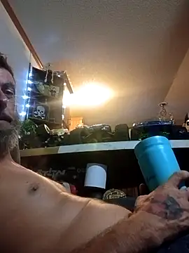 longerFellow XXX чат на живо
