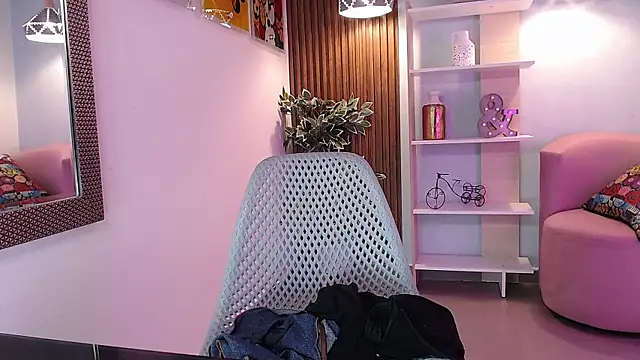 Dalila_SkyのライブXXXチャット