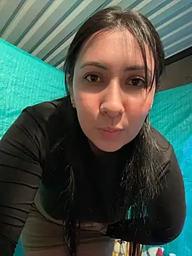 XXX chat uživo modela KittyObsession