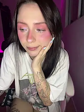 Alaskahosh Live XXX-Chat