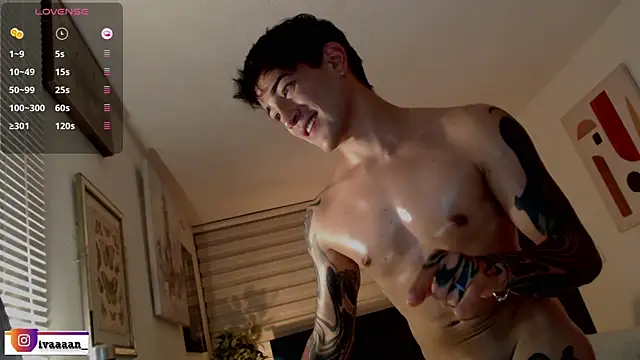 ivaaaan_ live XXX chat