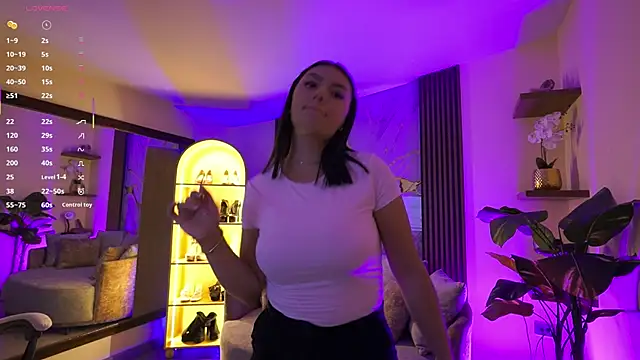 LiaWheeler's Live XXX Chat