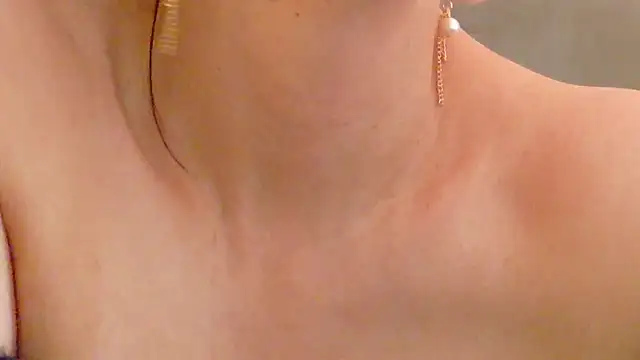 Živý XXX chat magali_19