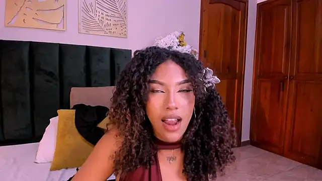 DakotaDesire Chat XXX in diretta