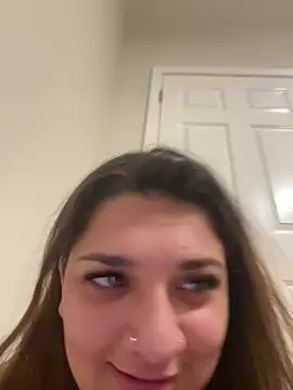 treasurebabii Chat XXX in diretta