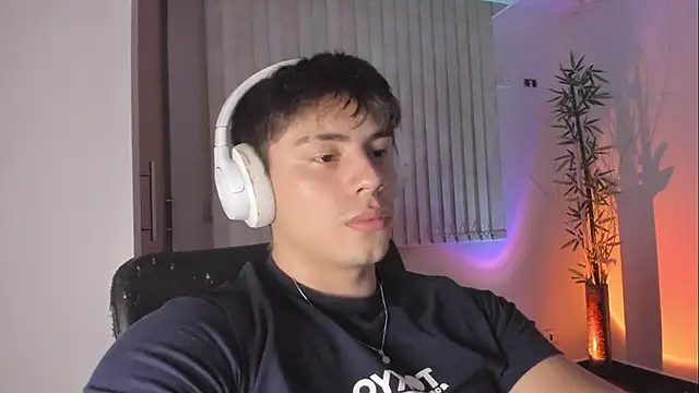 Chat XXX ao vivo de Giordano_Russo
