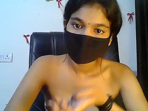Hot_Deepansi02's Live XXX Chat