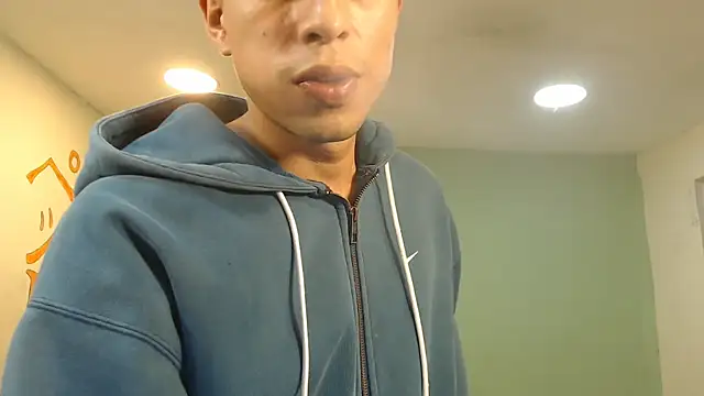 danielitopapuuのライブXXXチャット