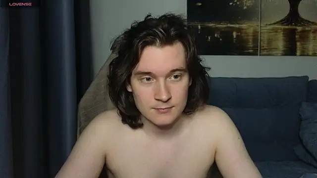 Chatroom XXX en direct de MoreRealAlex