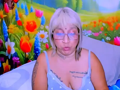 Chat XXX ao vivo de indianroxy