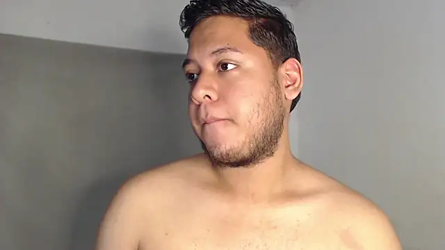nicolas_cr1 Chat XXX live