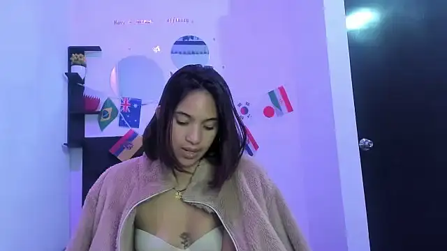 sapphire_brown20's Live XXX Chat