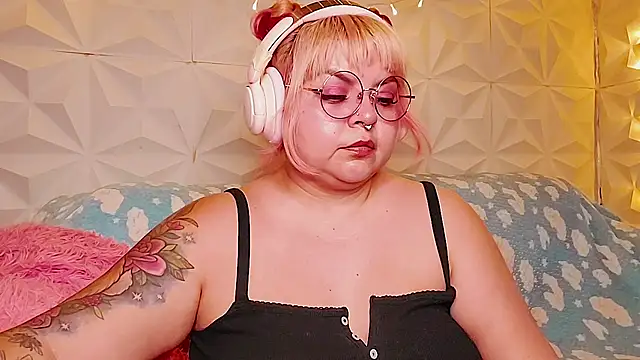 Satyn_doll's Live XXX Chat