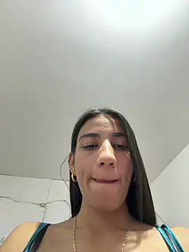 Carolina_1111 – Live XXX-chat
