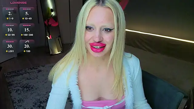Chat XXX en directo de Luna_Beverly