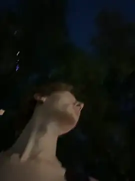 XXX chat uživo modela chi-cock