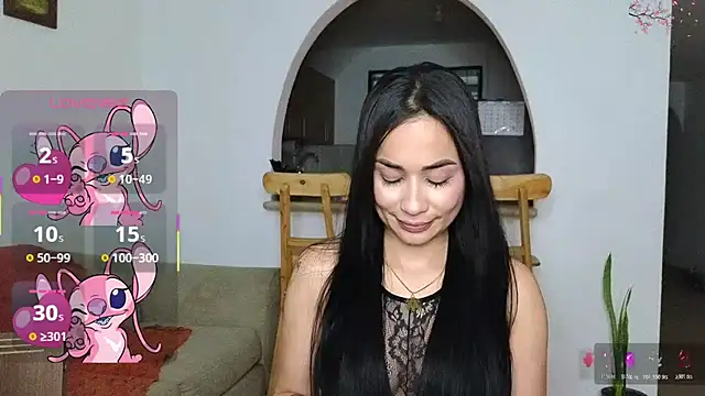 Asenaesmee Chat XXX live