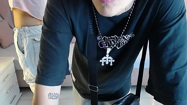 oblivionlove Chat XXX live