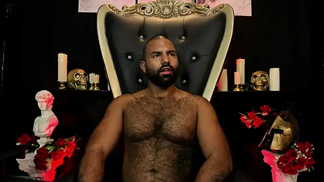 دردشة BeardAndrew الجنسية المباشرة