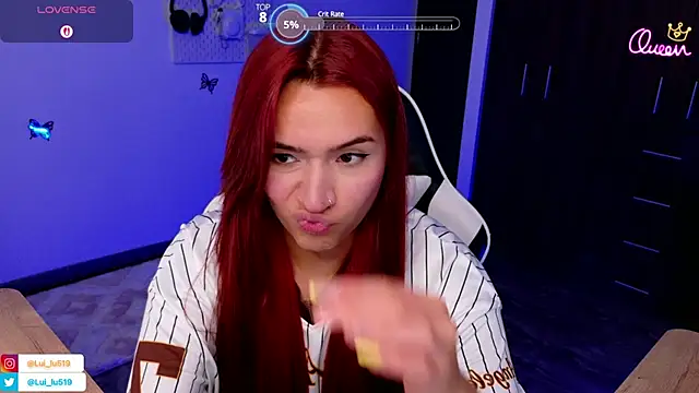 צ'אט XXX בשידור חי של ImLui_lu