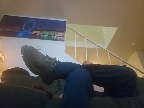 yourMasterisBored: απευθείας συνομιλία ΧΧΧ