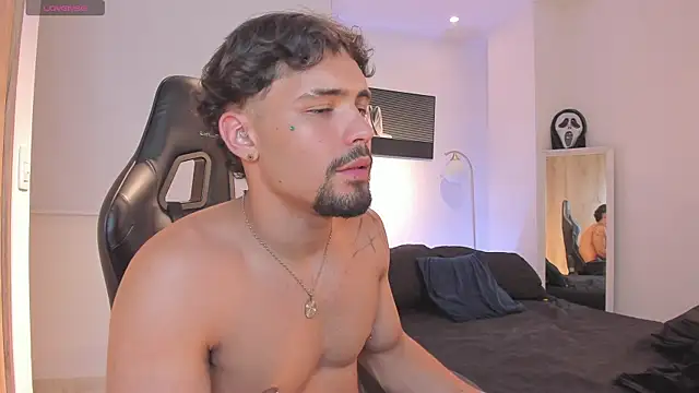 Živý XXX chat justin_lenox