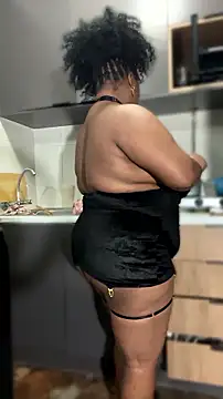 SultryBusty: απευθείας συνομιλία ΧΧΧ