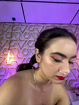 Chatroom XXX en direct de MelanyyJhonson15