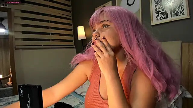 Chat XXX Live Bloom_Noor