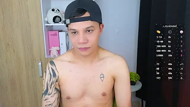 Chat +18 de Im_Marco_ ao vivo
