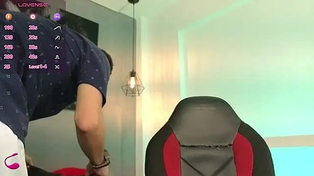 Zack_isback élő XXX-chatje