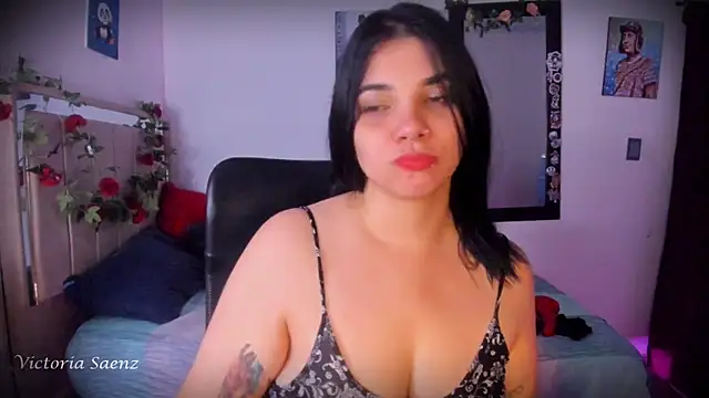 victoriaasaenz_ 라이브 XXX 채팅