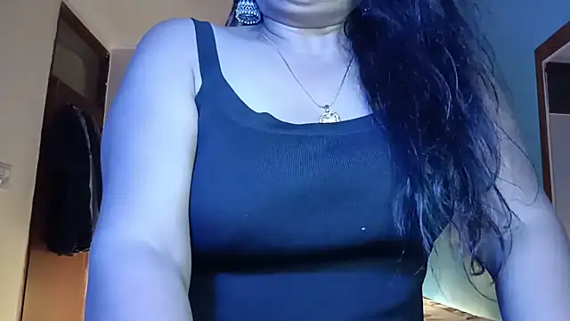 Czat XXX na żywo – YourDesi_Laila_