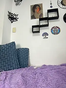 Chat +18 de jamilaross ao vivo