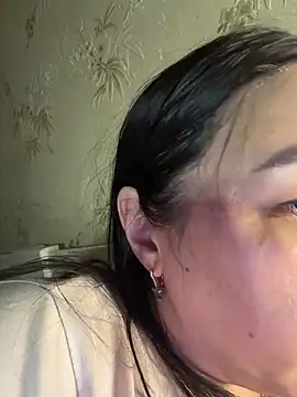 Naughtbaby_2025 XXX чат на живо