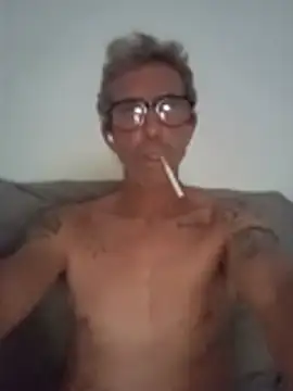 عرض كام chris-sbh11