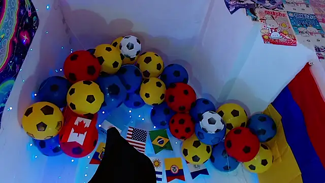 Jasmineloki Chat XXX in diretta